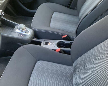 Білий Рено Зое, об'ємом двигуна 0 л та пробігом 29 тис. км за 12400 $, фото 4 на Automoto.ua