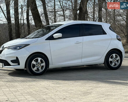Белый Рено Зое, объемом двигателя 0 л и пробегом 25 тыс. км за 12300 $, фото 3 на Automoto.ua