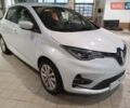 Белый Рено Зое, объемом двигателя 0 л и пробегом 50 тыс. км за 13999 $, фото 48 на Automoto.ua