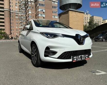 Белый Рено Зое, объемом двигателя 0 л и пробегом 12 тыс. км за 15300 $, фото 7 на Automoto.ua