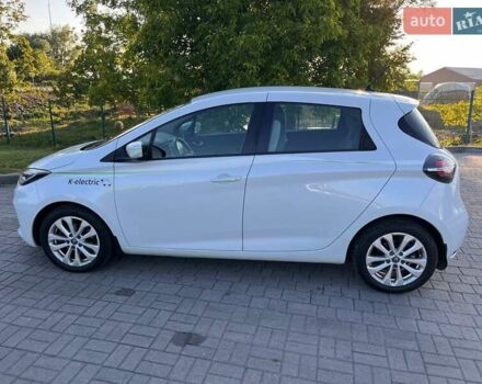Белый Рено Зое, объемом двигателя 0 л и пробегом 122 тыс. км за 11800 $, фото 18 на Automoto.ua