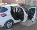 Білий Рено Зое, об'ємом двигуна 0 л та пробігом 117 тис. км за 12400 $, фото 35 на Automoto.ua