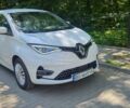 Белый Рено Зое, объемом двигателя 0 л и пробегом 18 тыс. км за 13999 $, фото 15 на Automoto.ua