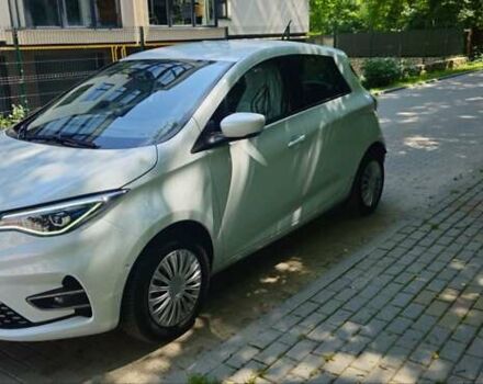 Белый Рено Зое, объемом двигателя 0 л и пробегом 18 тыс. км за 13999 $, фото 2 на Automoto.ua