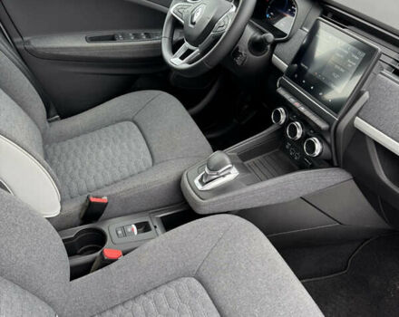 Белый Рено Зое, объемом двигателя 0 л и пробегом 12 тыс. км за 13400 $, фото 18 на Automoto.ua