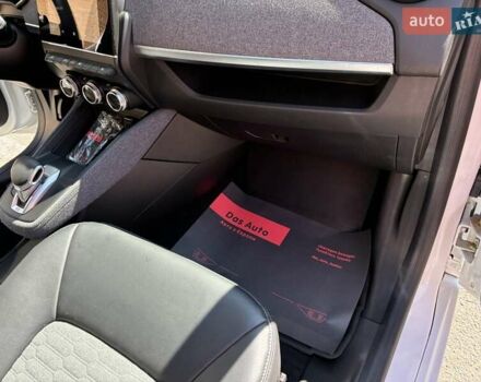 Белый Рено Зое, объемом двигателя 0 л и пробегом 12 тыс. км за 15300 $, фото 78 на Automoto.ua