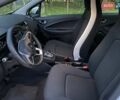 Белый Рено Зое, объемом двигателя 0 л и пробегом 86 тыс. км за 11506 $, фото 12 на Automoto.ua