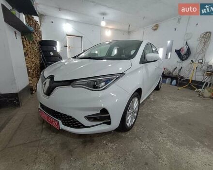 Белый Рено Зое, объемом двигателя 0 л и пробегом 102 тыс. км за 10999 $, фото 3 на Automoto.ua