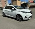 Белый Рено Зое, объемом двигателя 0 л и пробегом 12 тыс. км за 15300 $, фото 8 на Automoto.ua