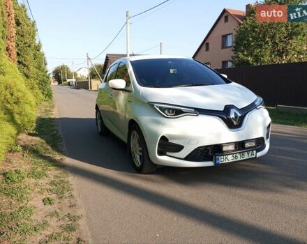 Белый Рено Зое, объемом двигателя 0 л и пробегом 58 тыс. км за 12300 $, фото 8 на Automoto.ua