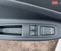 Белый Рено Зое, объемом двигателя 0 л и пробегом 73 тыс. км за 11100 $, фото 11 на Automoto.ua