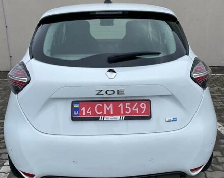 Белый Рено Зое, объемом двигателя 0 л и пробегом 58 тыс. км за 11996 $, фото 16 на Automoto.ua