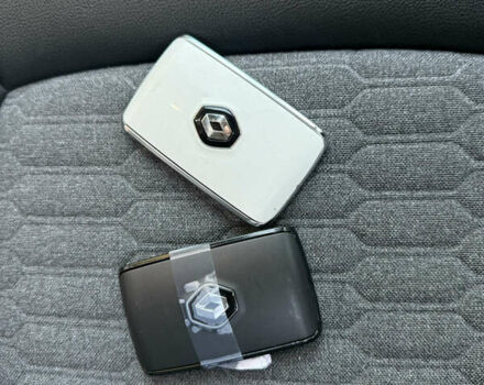 Белый Рено Зое, объемом двигателя 0 л и пробегом 7 тыс. км за 13250 $, фото 10 на Automoto.ua