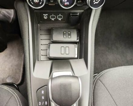 Белый Рено Зое, объемом двигателя 0 л и пробегом 37 тыс. км за 12700 $, фото 22 на Automoto.ua