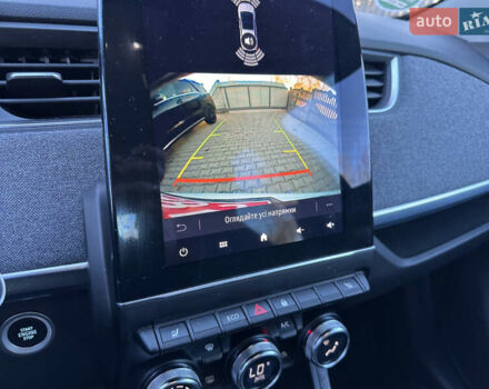 Белый Рено Зое, объемом двигателя 0 л и пробегом 81 тыс. км за 14200 $, фото 21 на Automoto.ua