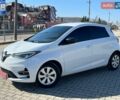 Белый Рено Зое, объемом двигателя 0 л и пробегом 87 тыс. км за 11950 $, фото 24 на Automoto.ua