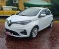 Белый Рено Зое, объемом двигателя 0 л и пробегом 130 тыс. км за 10350 $, фото 1 на Automoto.ua