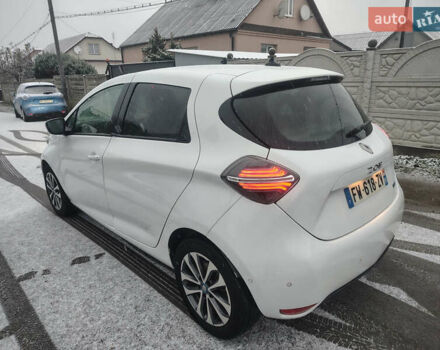 Белый Рено Зое, объемом двигателя 0 л и пробегом 50 тыс. км за 11999 $, фото 7 на Automoto.ua