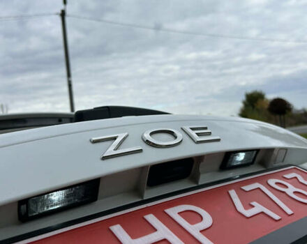 Рено Зое 2021 в Коломые на Automoto.ua Белый Рено Зое, объемом двигателя 0 л и пробегом 95 тыс. км за 12350 $, фото 51 на Automoto.ua