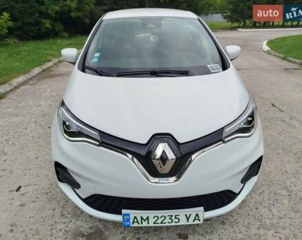 Білий Рено Зое, об'ємом двигуна 0 л та пробігом 105 тис. км за 11800 $, фото 13 на Automoto.ua