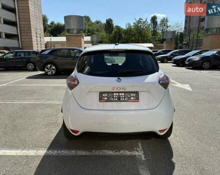 Белый Рено Зое, объемом двигателя 0 л и пробегом 12 тыс. км за 15300 $, фото 17 на Automoto.ua