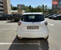 Белый Рено Зое, объемом двигателя 0 л и пробегом 12 тыс. км за 15300 $, фото 17 на Automoto.ua