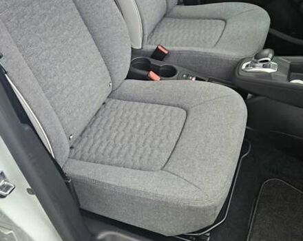 Рено Зое 2021 в Тернополе на Automoto.ua Белый Рено Зое, объемом двигателя 0 л и пробегом 51 тыс. км за 12999 $, фото 42 на Automoto.ua