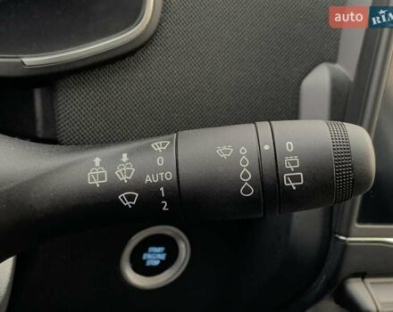 Рено Зое 2021 у Бердичеве на Automoto.ua Білий Рено Зое, об'ємом двигуна 0 л та пробігом 90 тис. км за 12999 $, фото 42 на Automoto.ua