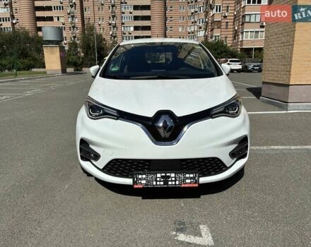 Белый Рено Зое, объемом двигателя 0 л и пробегом 12 тыс. км за 15300 $, фото 3 на Automoto.ua