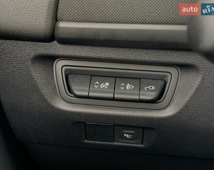 Рено Зое 2021 у Бердичеве на Automoto.ua Білий Рено Зое, об'ємом двигуна 0 л та пробігом 90 тис. км за 12999 $, фото 37 на Automoto.ua