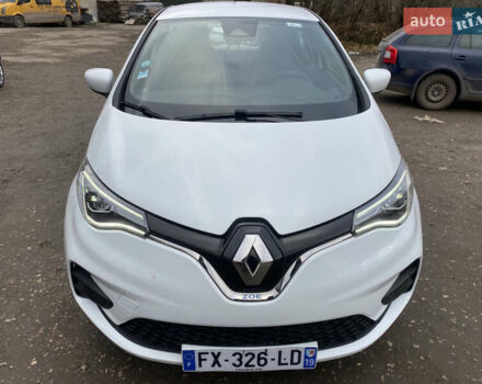 Белый Рено Зое, объемом двигателя 0 л и пробегом 57 тыс. км за 11900 $, фото 1 на Automoto.ua