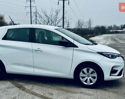 Білий Рено Зое, об'ємом двигуна 0 л та пробігом 59 тис. км за 12800 $, фото 4 на Automoto.ua