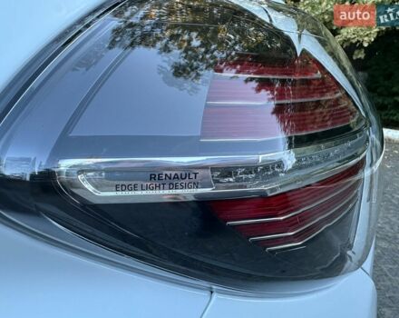 Білий Рено Зое, об'ємом двигуна 0 л та пробігом 80 тис. км за 13200 $, фото 21 на Automoto.ua