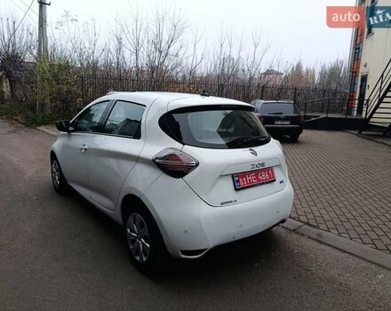 Белый Рено Зое, объемом двигателя 0 л и пробегом 82 тыс. км за 11600 $, фото 7 на Automoto.ua