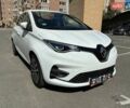 Белый Рено Зое, объемом двигателя 0 л и пробегом 12 тыс. км за 15300 $, фото 6 на Automoto.ua
