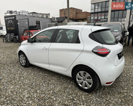 Белый Рено Зое, объемом двигателя 0 л и пробегом 74 тыс. км за 12300 $, фото 8 на Automoto.ua