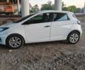 Белый Рено Зое, объемом двигателя 0 л и пробегом 115 тыс. км за 13700 $, фото 16 на Automoto.ua