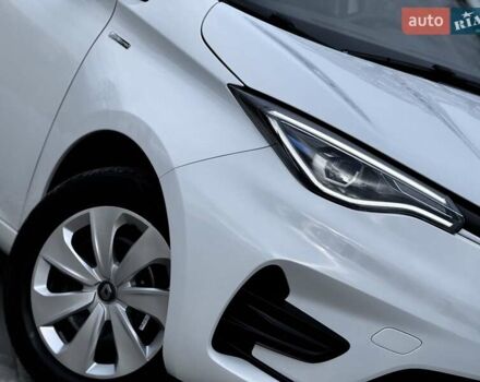 Рено Зое 2021 в Дрогобыче на Automoto.ua Белый Рено Зое, объемом двигателя 0 л и пробегом 55 тыс. км за 12900 $, фото 11 на Automoto.ua