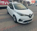 Белый Рено Зое, объемом двигателя 0 л и пробегом 38 тыс. км за 11900 $, фото 2 на Automoto.ua
