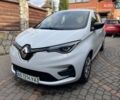 Белый Рено Зое, объемом двигателя 0 л и пробегом 26 тыс. км за 12300 $, фото 26 на Automoto.ua