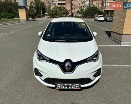 Белый Рено Зое, объемом двигателя 0 л и пробегом 12 тыс. км за 15300 $, фото 1 на Automoto.ua