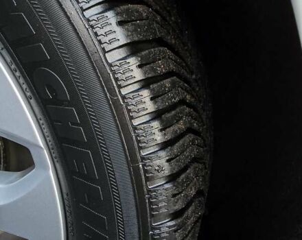 Белый Рено Зое, объемом двигателя 0 л и пробегом 16 тыс. км за 12999 $, фото 45 на Automoto.ua