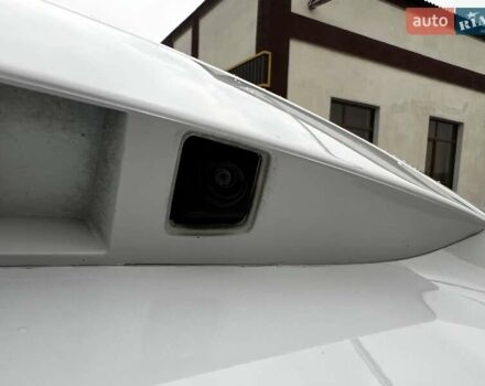 Белый Рено Зое, объемом двигателя 0 л и пробегом 107 тыс. км за 11900 $, фото 21 на Automoto.ua
