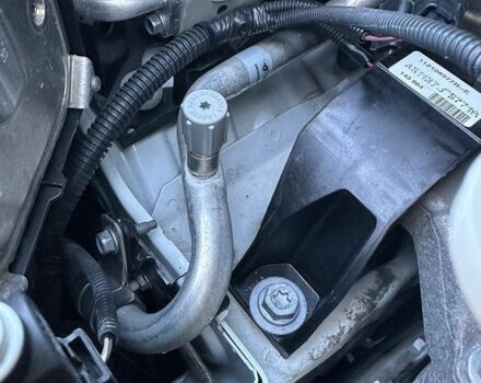 Білий Рено Зое, об'ємом двигуна 0 л та пробігом 80 тис. км за 13200 $, фото 48 на Automoto.ua