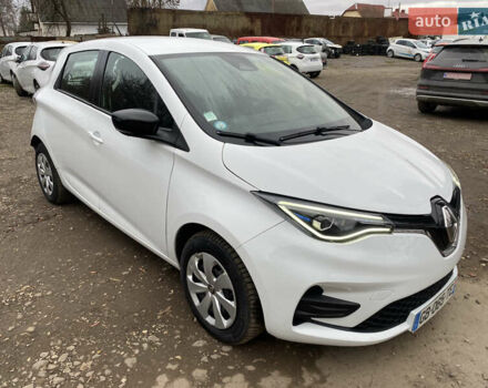 Белый Рено Зое, объемом двигателя 0 л и пробегом 88 тыс. км за 11700 $, фото 2 на Automoto.ua