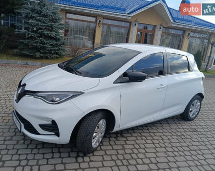 Белый Рено Зое, объемом двигателя 0 л и пробегом 39 тыс. км за 12000 $, фото 7 на Automoto.ua