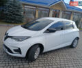 Белый Рено Зое, объемом двигателя 0 л и пробегом 39 тыс. км за 12000 $, фото 7 на Automoto.ua