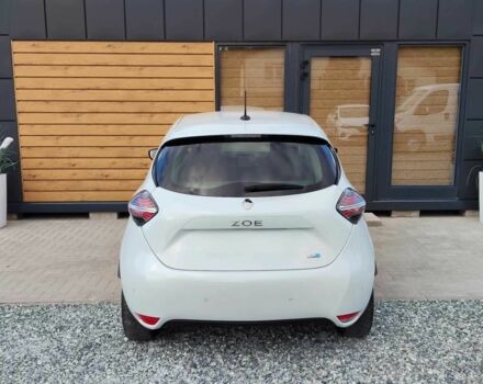 Білий Рено Зое, об'ємом двигуна 0 л та пробігом 14 тис. км за 4500 $, фото 3 на Automoto.ua