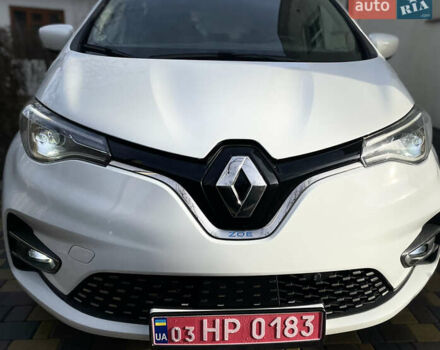 Белый Рено Зое, объемом двигателя 0 л и пробегом 126 тыс. км за 11950 $, фото 12 на Automoto.ua