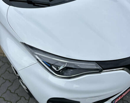 Білий Рено Зое, об'ємом двигуна 0 л та пробігом 95 тис. км за 11999 $, фото 16 на Automoto.ua